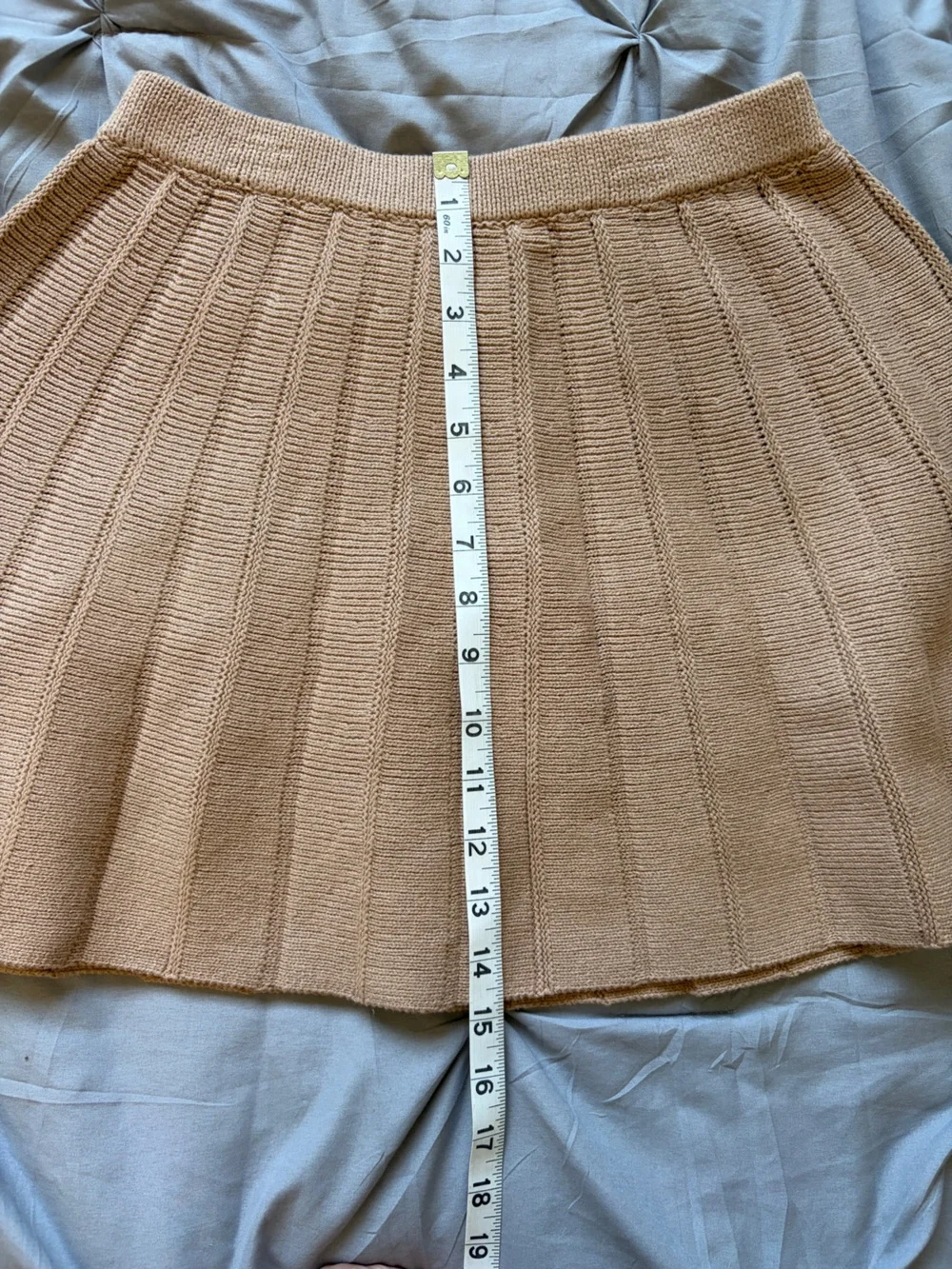 Max Studio 4pc Cable Knit Sweater and Tan Pleated Skirt Set w/ Burgundy Trim